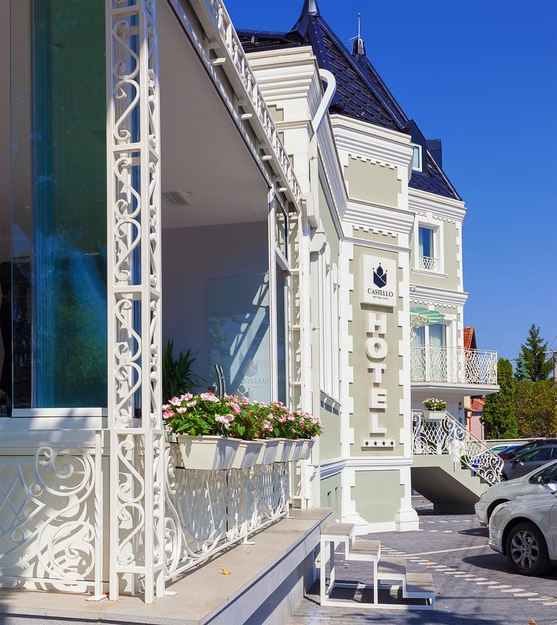 Castello Boutique Hotel Čačak Extérieur photo